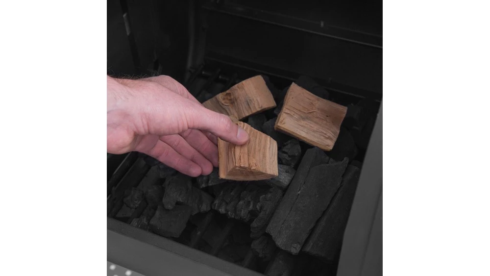 Broil King Smoke 500 Offset Smoker - Image 4